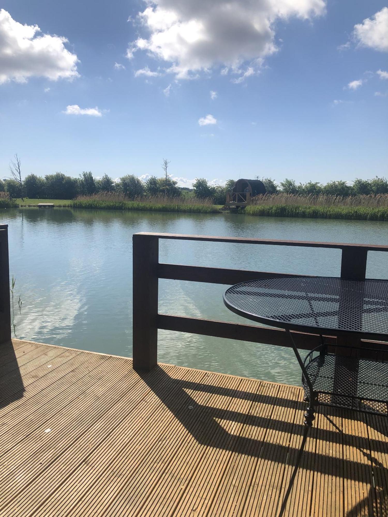 Lakeside Fishing Lodges Boston Exterior foto